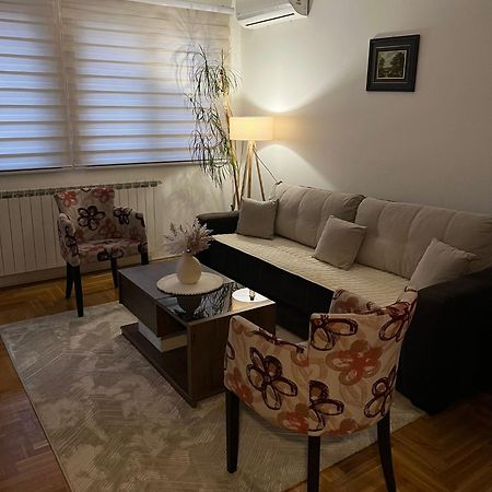 Apartman Manja Lukavica Εξωτερικό φωτογραφία